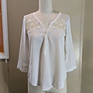 American Eagle White Blouse